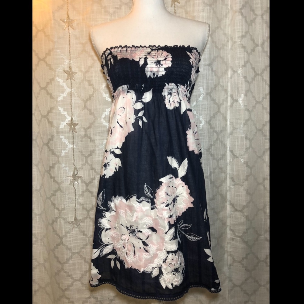 Abercrombie & Fitch Dress